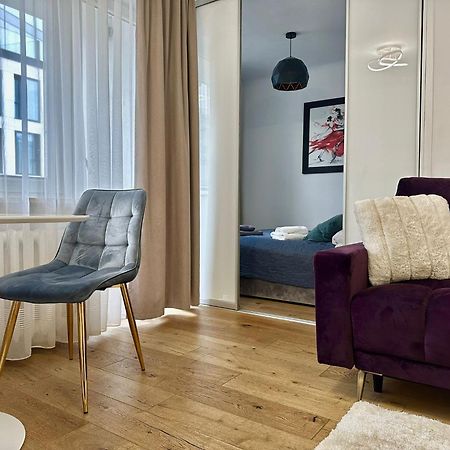 Appartement Chmielna 106 - Free Parking - Duzy Balkon à Varsovie Extérieur photo